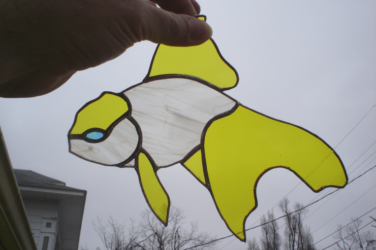 stained glass 001.jpg